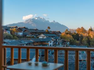 Lijiang Ancient City Meets Jiaren · White Horse Light Luxury · Snow Mountain View Homestay