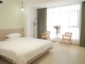 Sanya Haosheng Zhuya B&B (Haitang Bay Duty Free City Store)