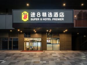 Super 8 Select Hotel