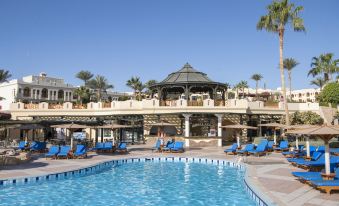 Charmillion Club Resort