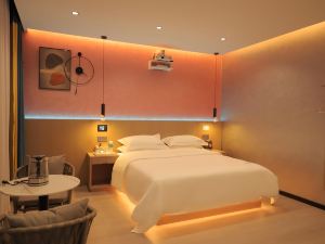 Yongping Fanghua Light Luxury Hotel