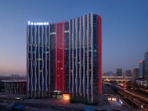 Vienna International Hotel Jinan West Railway Station East Square）