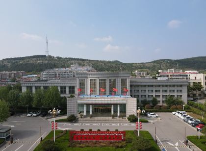 Dongpingying Hotel