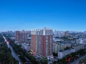 Yuebanwan Hotel (Fat Donglai at Xuchang Railway Station)