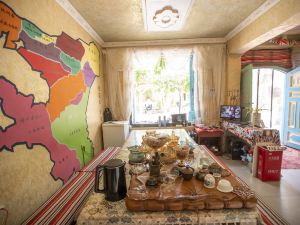 Yinlianjuju B&B (Kashgar Ancient City Branch)