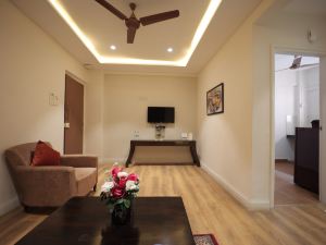 The Byke Studio Pure Veg Apartment, Thane