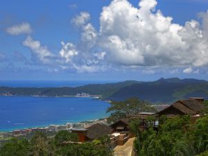 Yalong Bay Earthly Paradise Birds Nest Resort