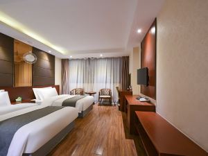 Yucai Business Hotel