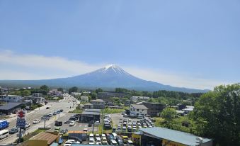 Awaumi Fujikawaguchiko Resort