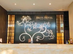 Brits Hotel Puri Indah