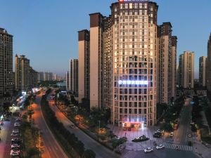 Youyi Crystal Hotel (Qinzhou Baishi Lake Park Branch)