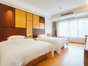 Home Inn Huaxuan Collection (Lu'an High-speed Railway Station)