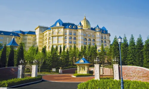 Tokyo Disneyland Hotel