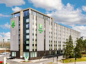 Holiday Inn Manchester Airport