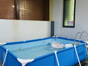 Bungalow Indera Mahkota w/ Kids Pool by Iconique