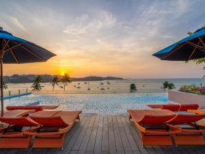 Bandara Phuket Beach Resort