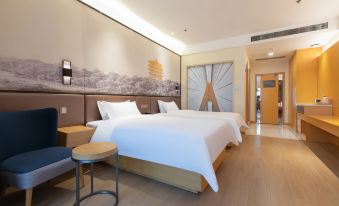 Starway Hotel (Wuhan Tianhe Airport T3 Terminal)