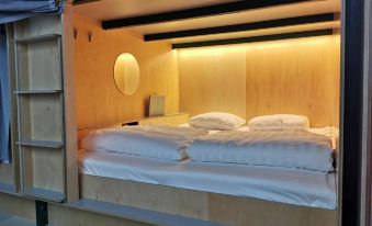 Green Marmot Capsule Hotel Zurich