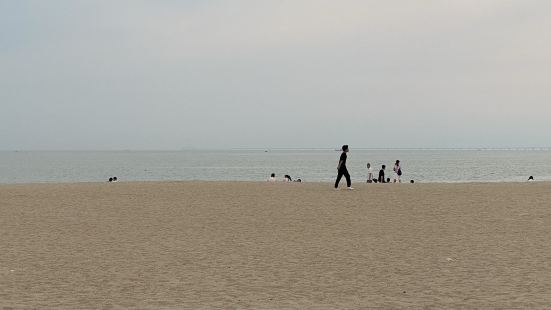 非常不错的。这段时间最好下午4:00～4:30去。太阳照过去