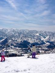 琵琶湖山谷纜車 山麓車站