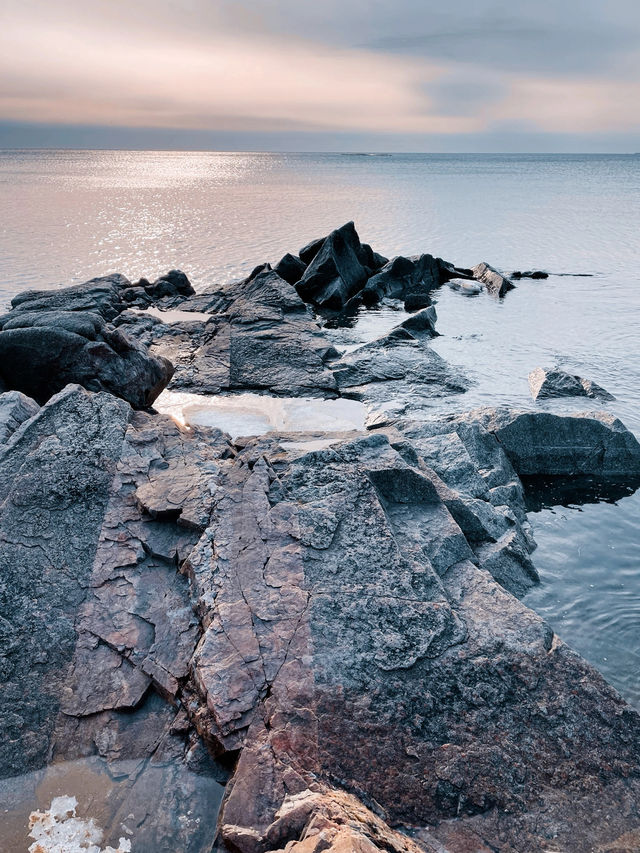 不用去冰島，也能在遼寧興城見到藍冰海灘（附攻略）