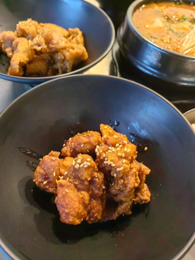 Putri Kim Korean Restaurant, Halal-sourced Korean Food in Sri Gombak