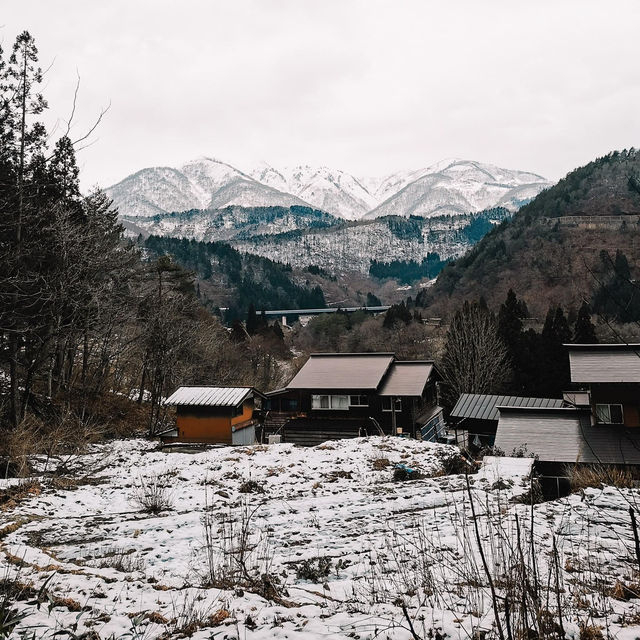  ชิราคาวาโกะ (Shirakawa-go)