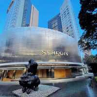 Living a High Life ! A Luxury night in St Regis Singapore 