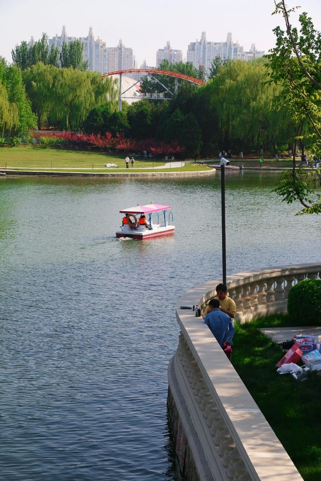 心血來潮朝陽公園行。