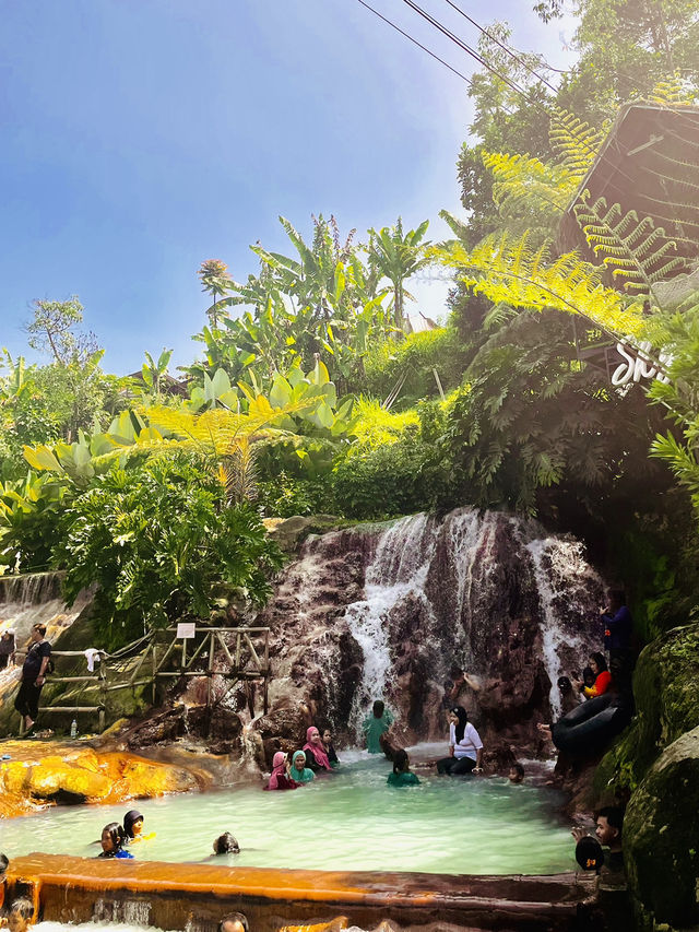 Hot Spring In Lembang 🇮🇩