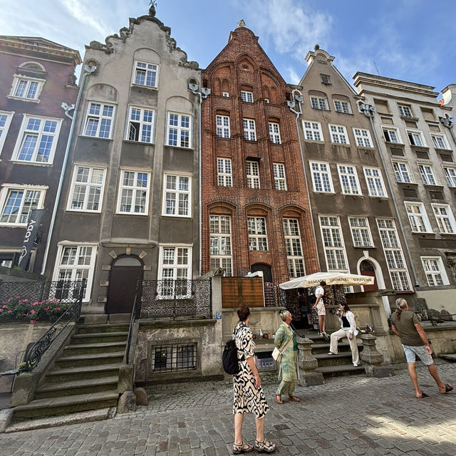 Mariacka Street, Gdańsk, Amber street 