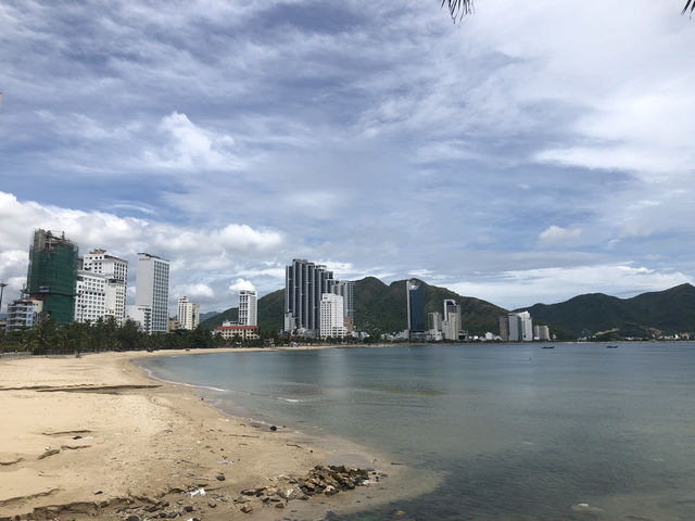 The Better Beach in Nha Trang: Discover Hon Chong Beach