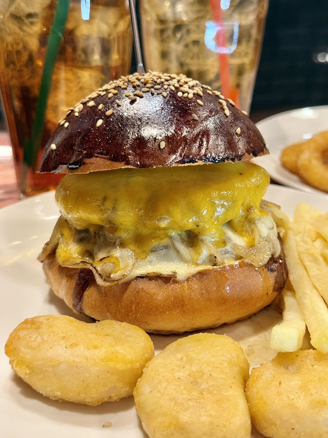 Amazing hamburger in Tokyo🍔😋😍