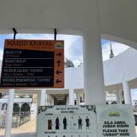 crystal mosque in  kuala terengganu