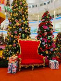 Solo Adventures Meet Festive Cheer at The Curve 