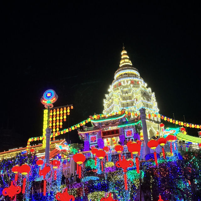 Brightly lit kek lok si - only once a year ! 