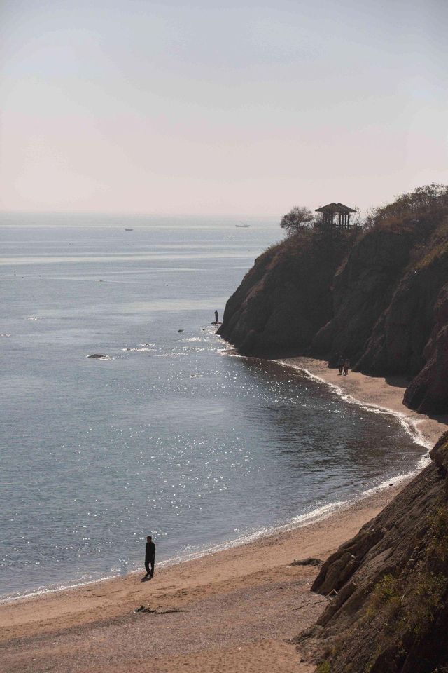 葫蘆島龍回頭景區：海畔的詩意畫卷