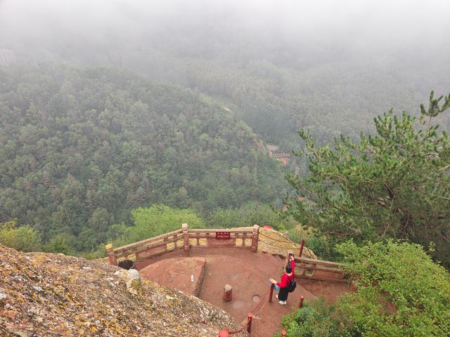 風景壯麗的中國版科羅拉多大峽谷遊玩攻略，