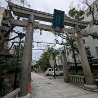 日本大阪-網紅打卡勝地的獅子大張口：難波八阪神社