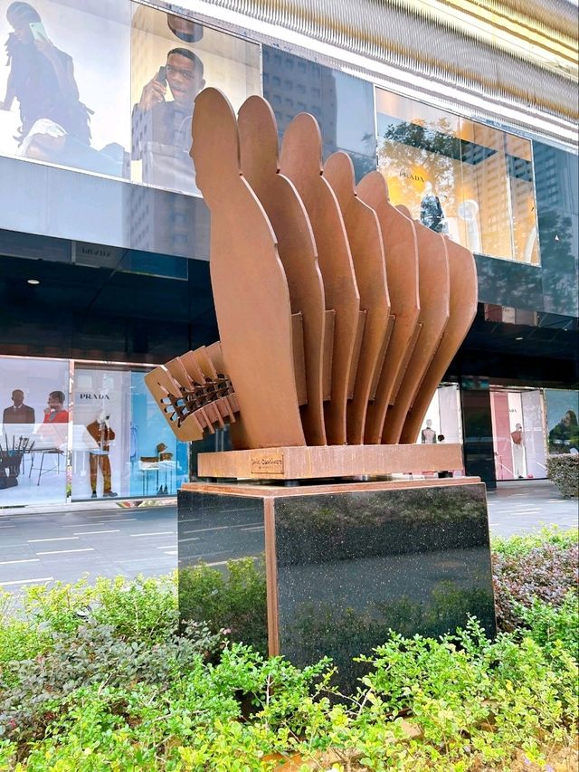 Orchard Road: Beautiful Architecture and Art Pieces