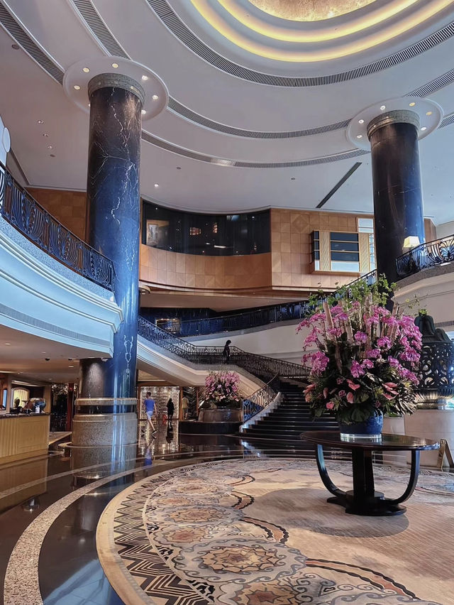 Grand Hyatt Hong Kong: Where Luxury Meets Legendary Service