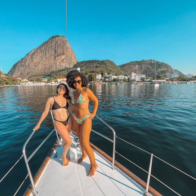 Set Sail on a Dream: Unforgettable Boat Cruises Through Rio's Iconic Guanabara Bay