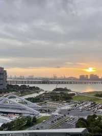 城市之巔，海灣之景—深圳康萊德酒店灣景大床房體驗