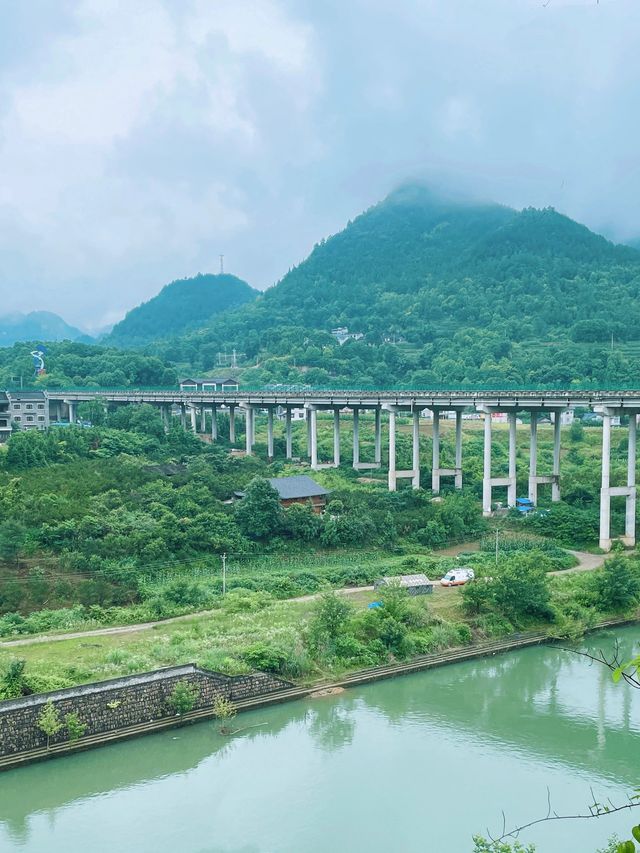 小長假2日玩轉湘西土家族苗族自治州攻略