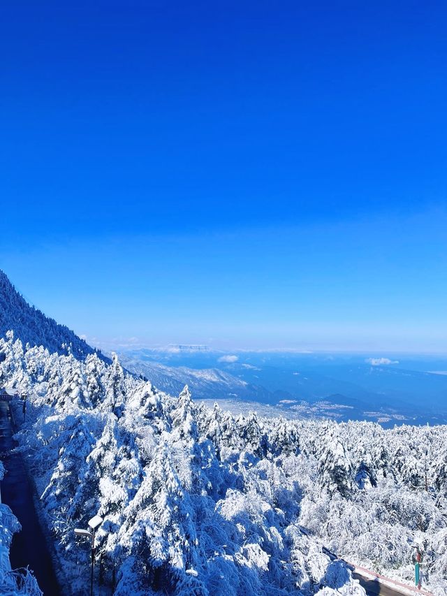 峨眉山美麗動人