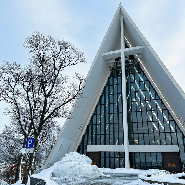 特羅姆瑟：雪國奇境的純白美景，遺憾的極光之約