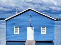 A Tranquil Retreat at the Blue Boat House