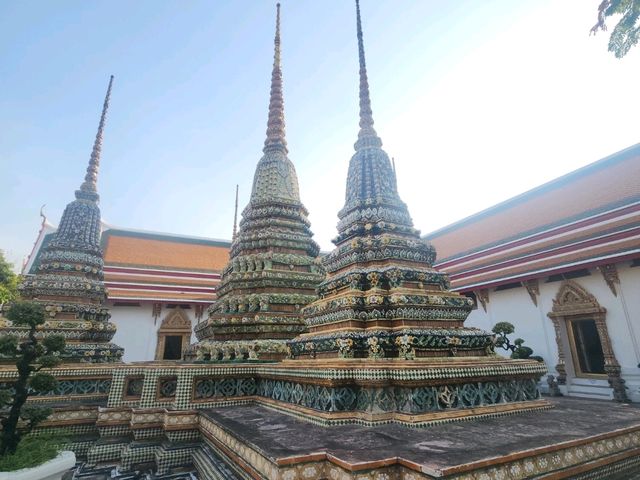 The world famous reclining Buddha at Wat Pho