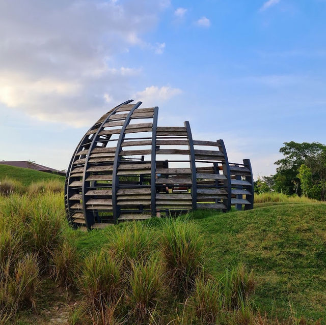 Discovering Urban Oasis in Jurong Lake Gardens