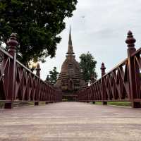 อุทยานประวัติศาสตร์สุโขทัย (เมืองเก่าสุโขทัย)